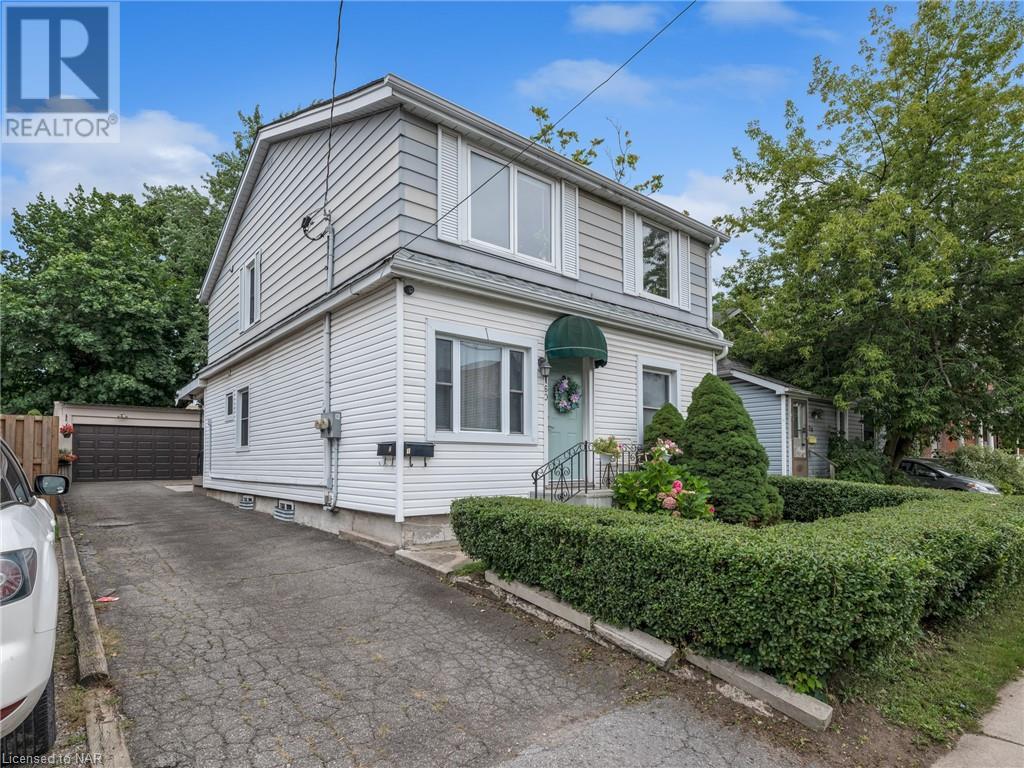 160 Welland Avenue, St. Catharines, Ontario  L2R 2N6 - Photo 2 - 40505989