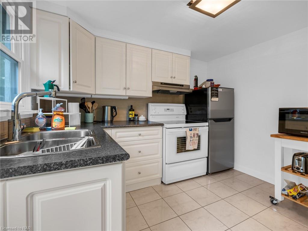 160 Welland Avenue, St. Catharines, Ontario  L2R 2N6 - Photo 20 - 40505989