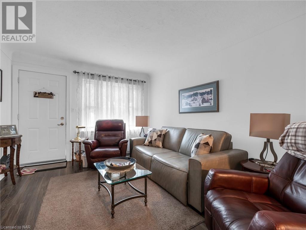 160 Welland Avenue, St. Catharines, Ontario  L2R 2N6 - Photo 6 - 40505989