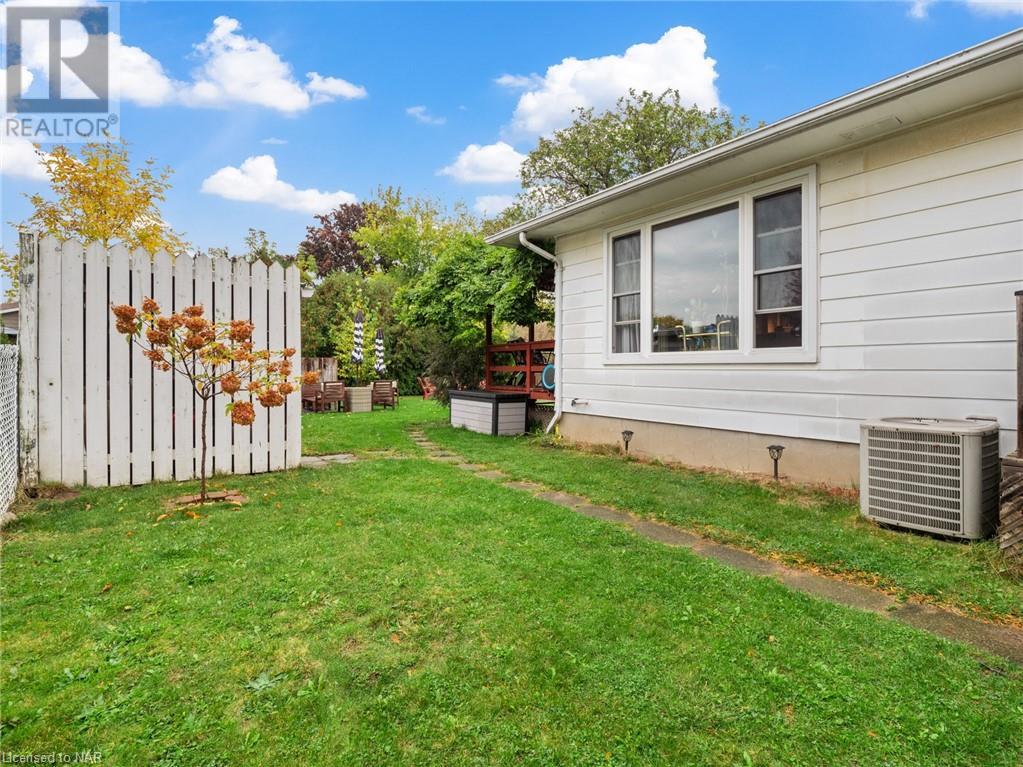11 Sherman Drive, St. Catharines, Ontario  L2N 2K9 - Photo 21 - 40505223