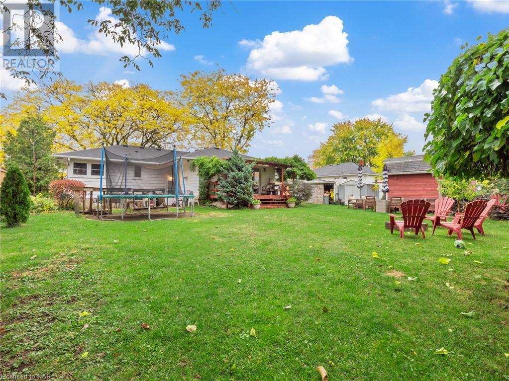 11 Sherman Drive, St. Catharines, Ontario  L2N 2K9 - Photo 24 - 40505223