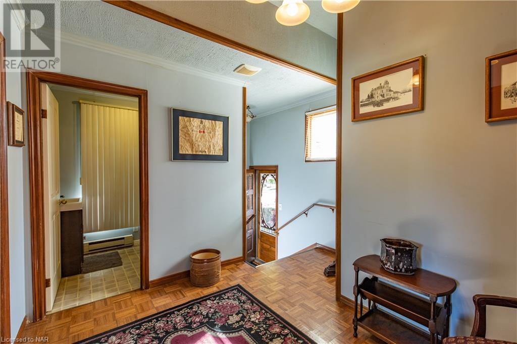 91 Elgin Street, Port Colborne, Ontario  L3K 3K1 - Photo 15 - 40479365