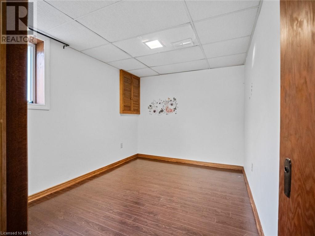 5179 Valley View Crescent, Niagara Falls, Ontario  L2E 7E5 - Photo 20 - 40504003