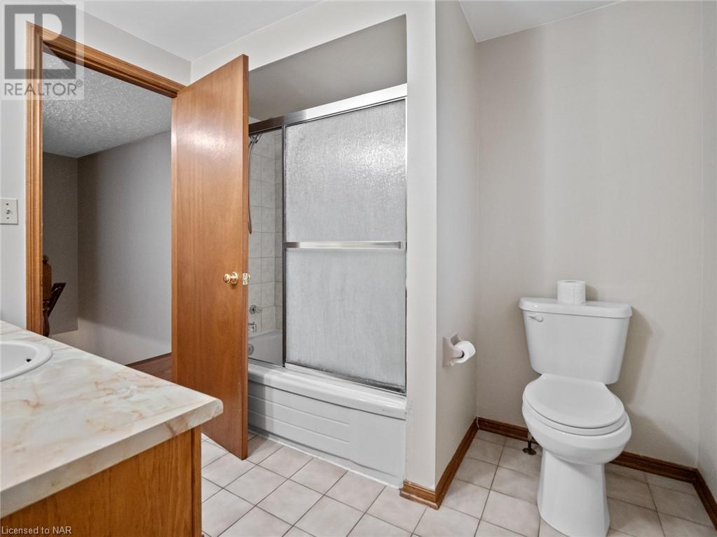 5179 Valley View Crescent, Niagara Falls, Ontario  L2E 7E5 - Photo 24 - 40504003
