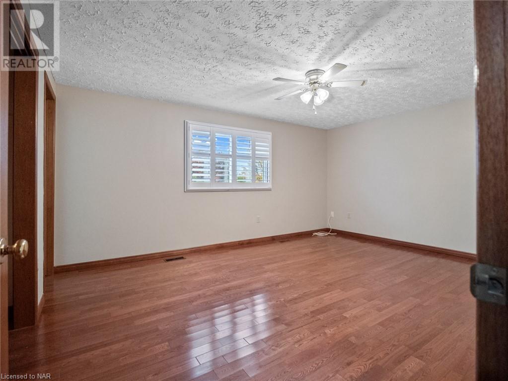 5179 Valley View Crescent, Niagara Falls, Ontario  L2E 7E5 - Photo 25 - 40504003