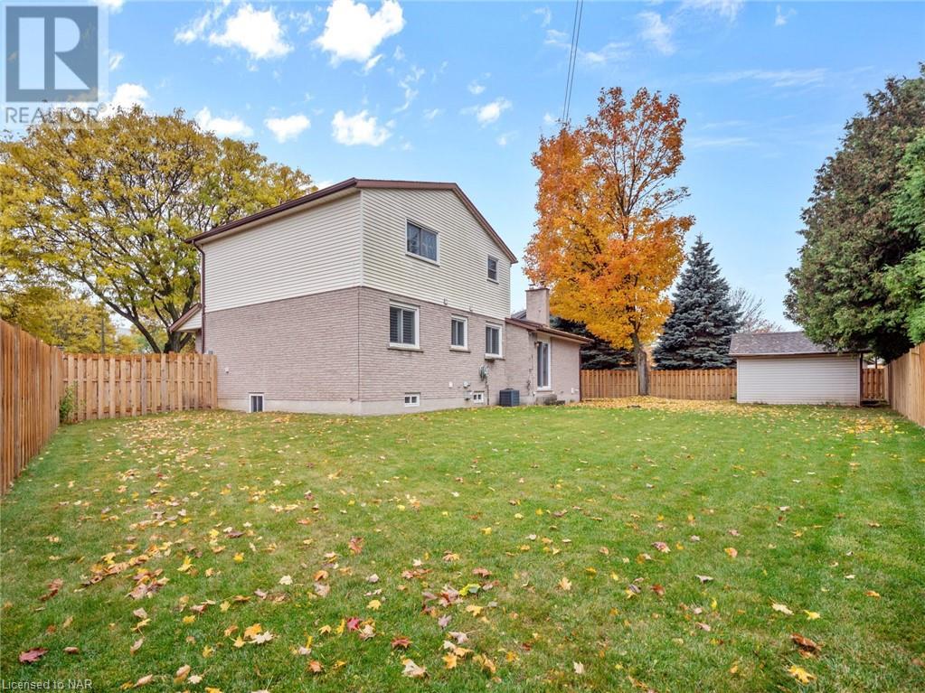 5179 Valley View Crescent, Niagara Falls, Ontario  L2E 7E5 - Photo 4 - 40504003