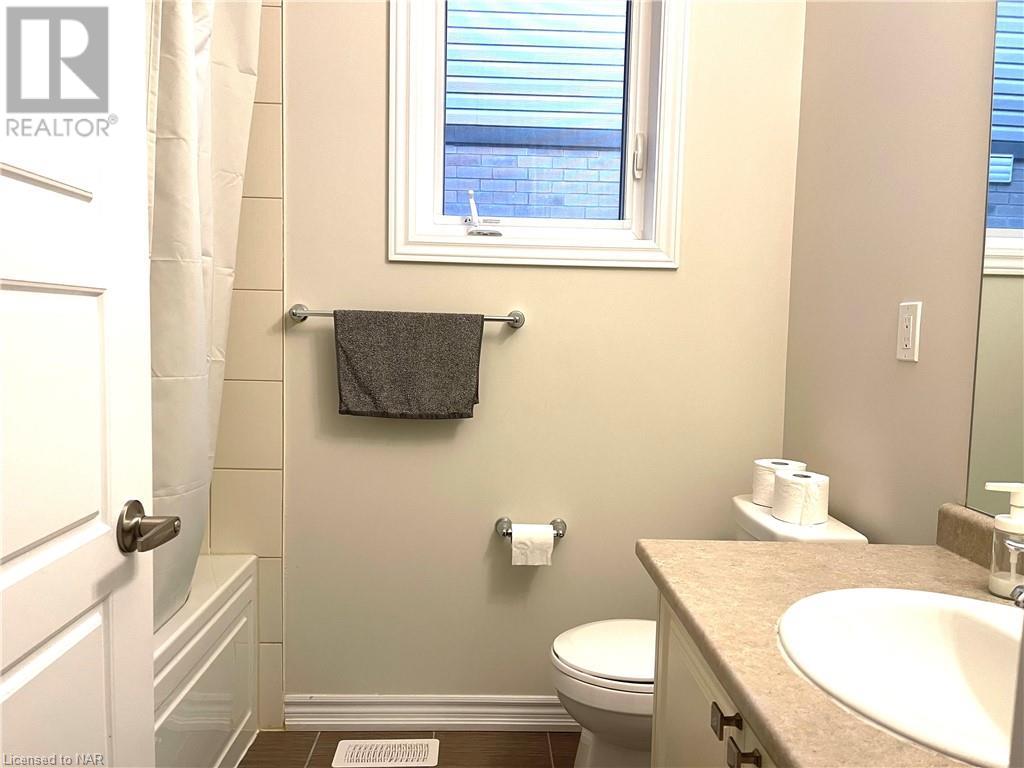 6 Explorer Way, Thorold, Ontario  L2N 1E5 - Photo 16 - 40506194