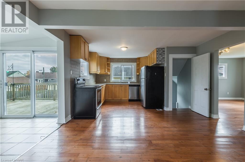 677 Fielden Avenue, Port Colborne, Ontario  L3K 4V9 - Photo 12 - 40506348