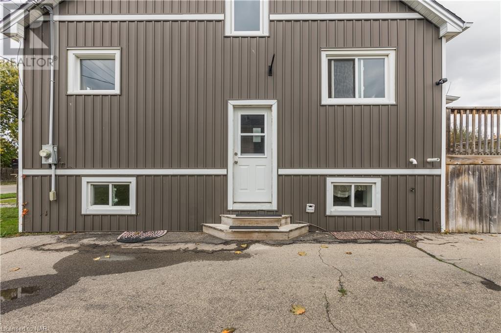 677 Fielden Avenue, Port Colborne, Ontario  L3K 4V9 - Photo 32 - 40506348