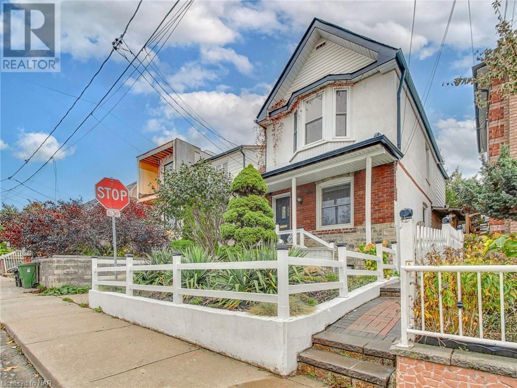 335 BOON Avenue, toronto, Ontario