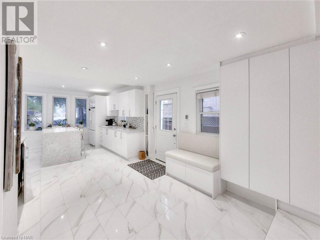 335 Boon Avenue, Toronto, Ontario  M6E 4A4 - Photo 17 - 40505462