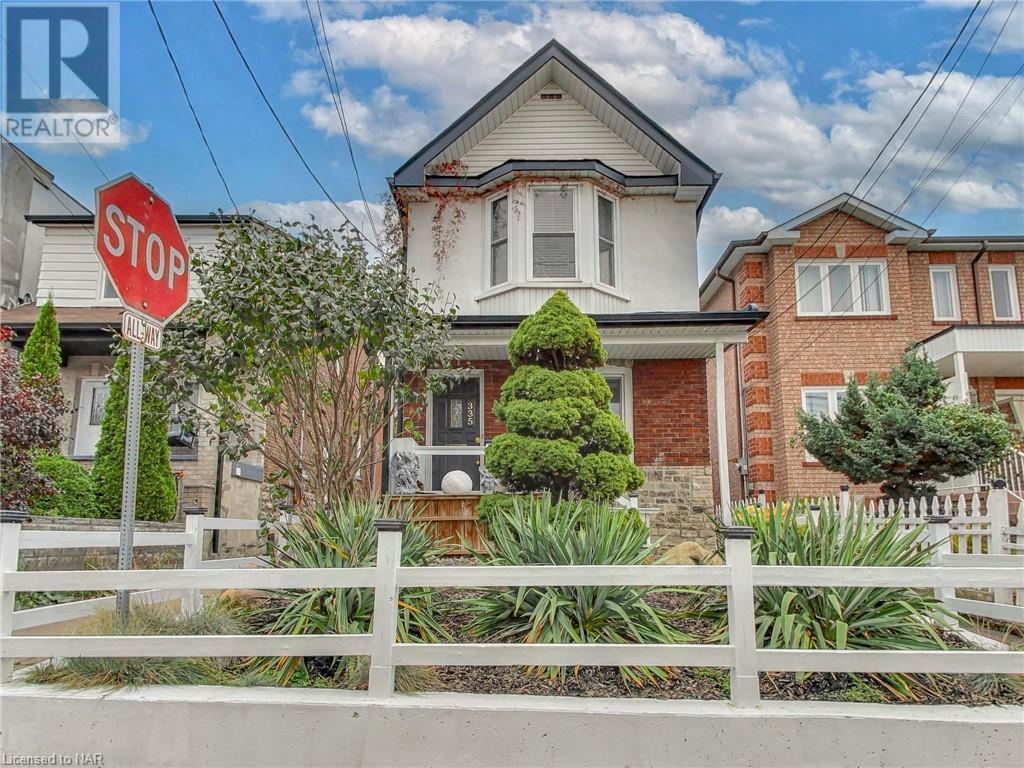 335 Boon Avenue, Toronto, Ontario  M6E 4A4 - Photo 3 - 40505462