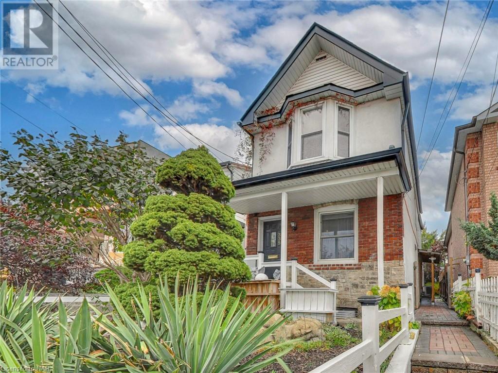 335 Boon Avenue, Toronto, Ontario  M6E 4A4 - Photo 4 - 40505462