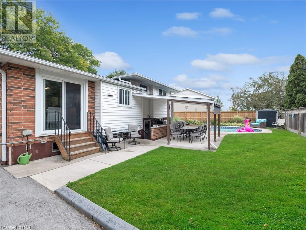 37 Crescentwood Drive, St. Catharines, Ontario  L2N 4K7 - Photo 13 - 40507117