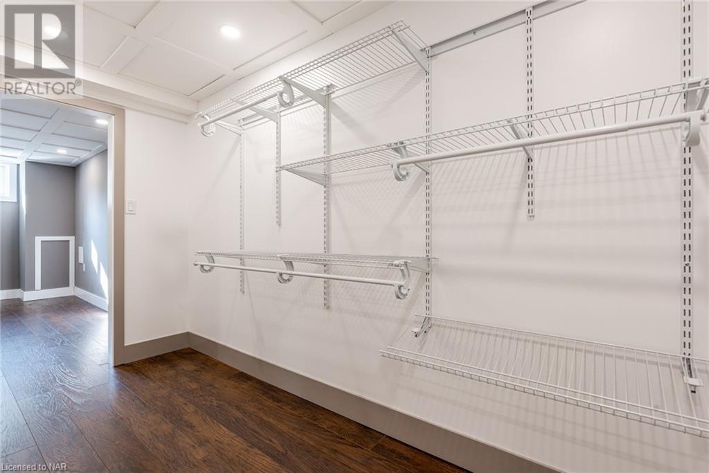 24 Walnut Street, Port Colborne, Ontario  L3K 2T6 - Photo 31 - 40506747