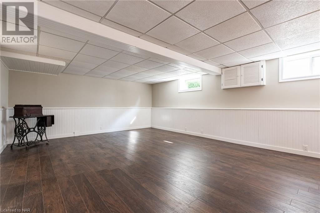 24 Walnut Street, Port Colborne, Ontario  L3K 2T6 - Photo 37 - 40506747