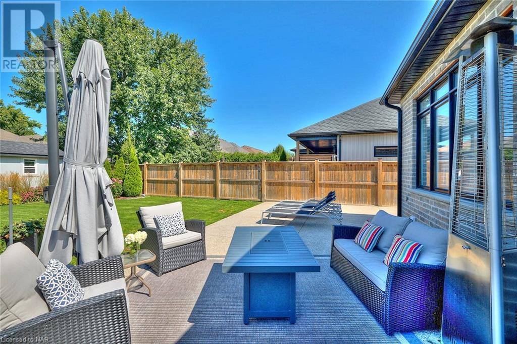 752 Quaker Road, Fonthill, Ontario  L3C 3H4 - Photo 38 - 40505085