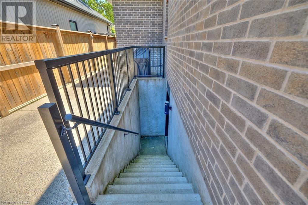 752 Quaker Road, Fonthill, Ontario  L3C 3H4 - Photo 44 - 40505085