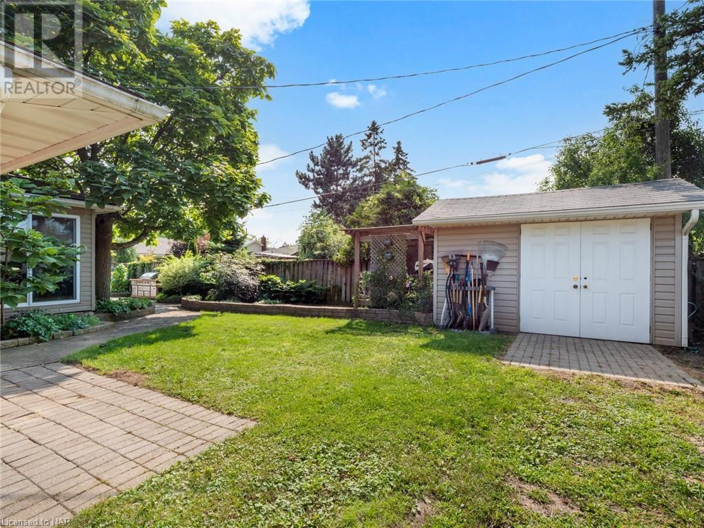 17 Clearview Heights, St. Catharines, Ontario  L2T 2W2 - Photo 23 - 40507087
