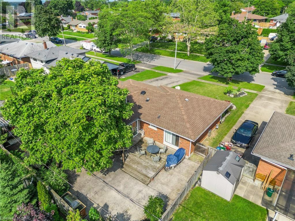 17 Clearview Heights, St. Catharines, Ontario  L2T 2W2 - Photo 24 - 40507087