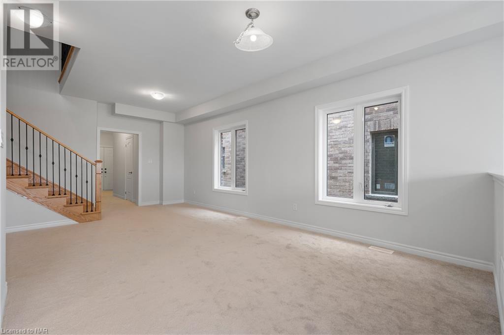 226 Palace Street, Thorold, Ontario  L2V 0J7 - Photo 10 - 40506471