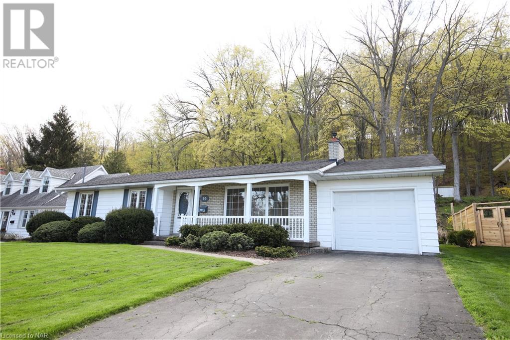 90 Dorchester Drive, Grimsby, Ontario  L3M 1A8 - Photo 15 - 40502646