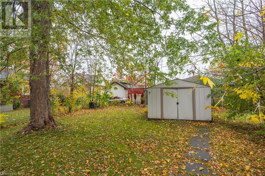 38 Clifford Avenue, Welland, Ontario  L3C 2G1 - Photo 11 - 40507629