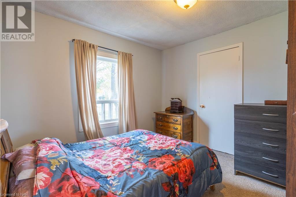 38 Clifford Avenue, Welland, Ontario  L3C 2G1 - Photo 7 - 40507629