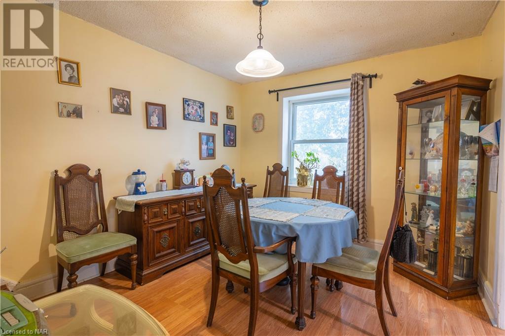 38 Clifford Avenue, Welland, Ontario  L3C 2G1 - Photo 9 - 40507629