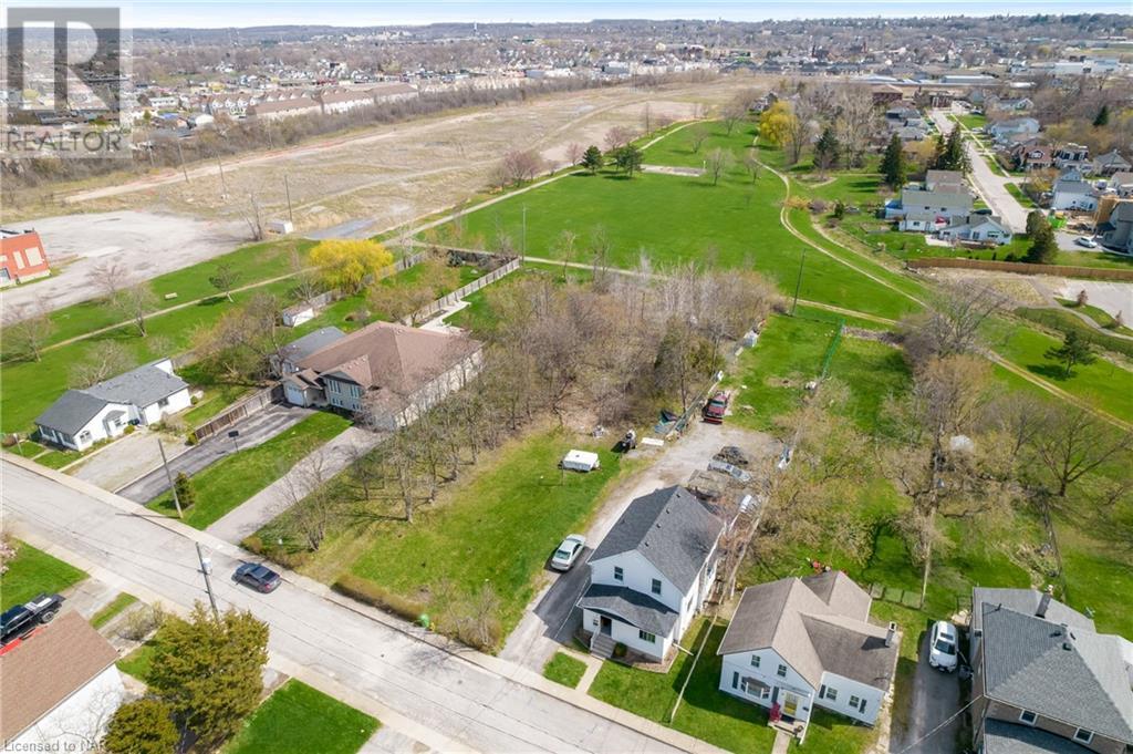 10 PHELPS Street, st. catharines, Ontario
