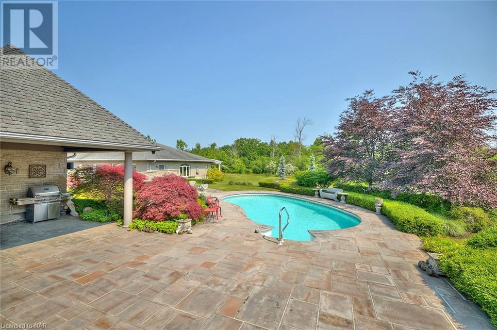 2122 Nigh Road, Fort Erie, Ontario  L2A 5M4 - Photo 33 - 40506725