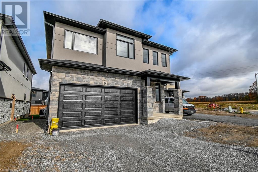9 Elvira Way, Thorold, Ontario  L2V 0B8 - Photo 3 - 40506244