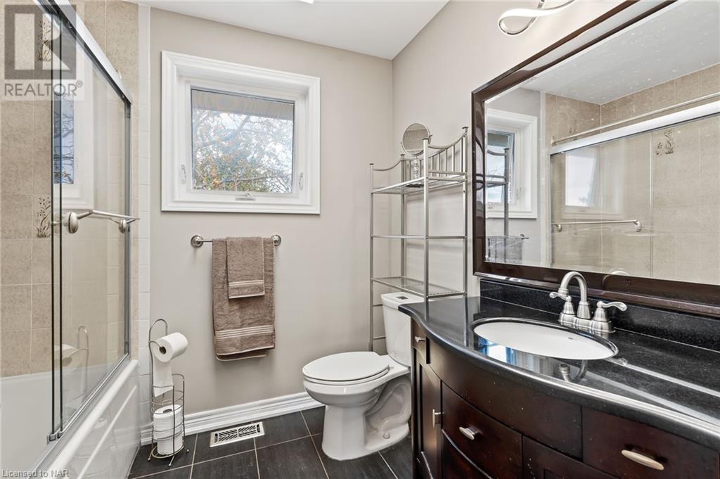 3 Barbican Trail, St. Catharines, Ontario  L2T 3Z8 - Photo 22 - 40507727