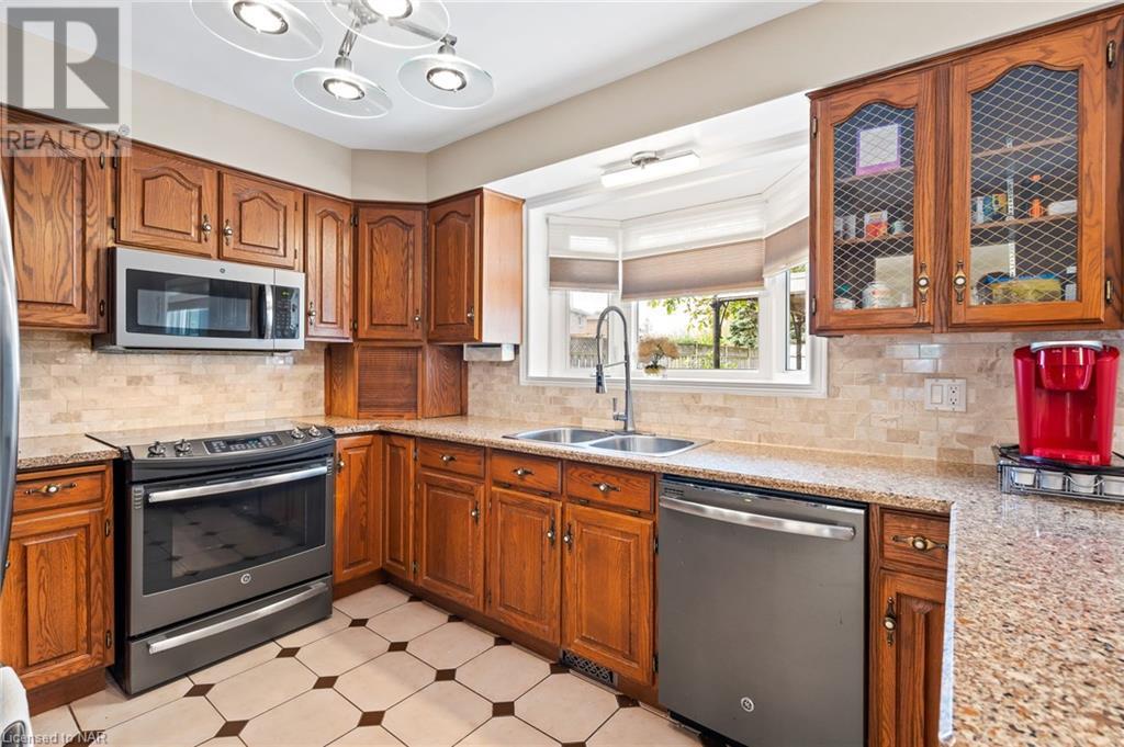 3 Barbican Trail, St. Catharines, Ontario  L2T 3Z8 - Photo 7 - 40507727