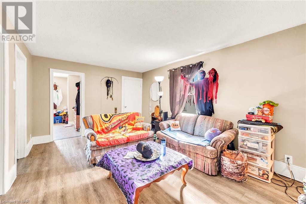 6295 Franklin Avenue, Niagara Falls, Ontario  L2G 4Z4 - Photo 13 - 40507230