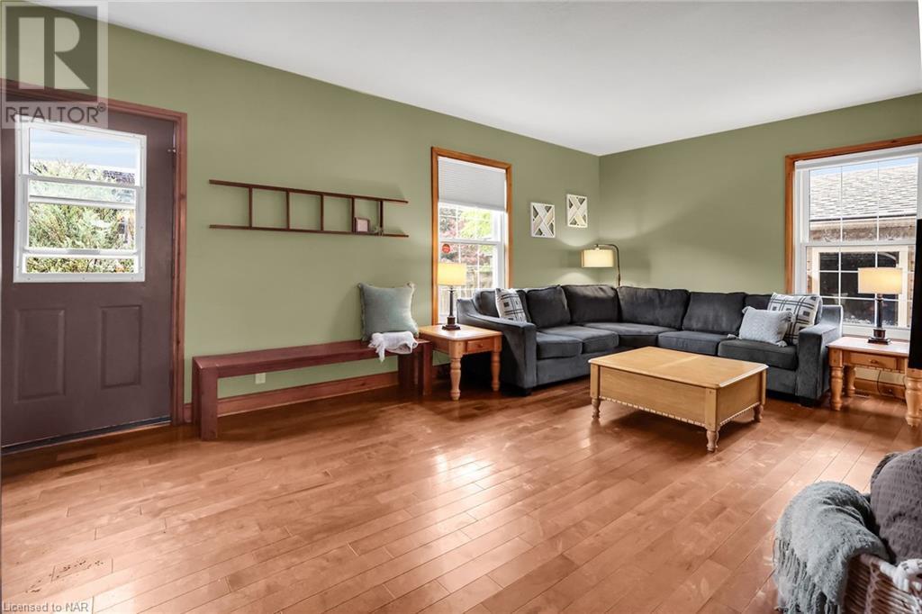 5 Wilholme Drive, St. Catharines, Ontario  L2W 1B9 - Photo 8 - 40507214