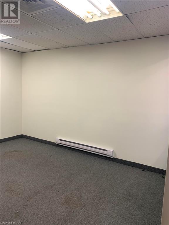 4400 Queen St Street Unit# 4, Niagara Falls, Ontario  L2E 2L3 - Photo 3 - 40494683