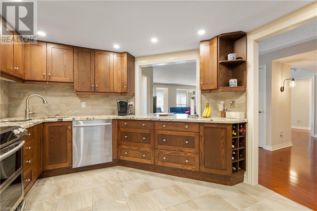 701 Geneva Street Unit# 2305, St. Catharines, Ontario  L2N 7H9 - Photo 9 - 40507898