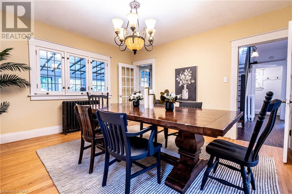 23 Glenridge Avenue, St. Catharines, Ontario  L2R 4W5 - Photo 11 - 40501552