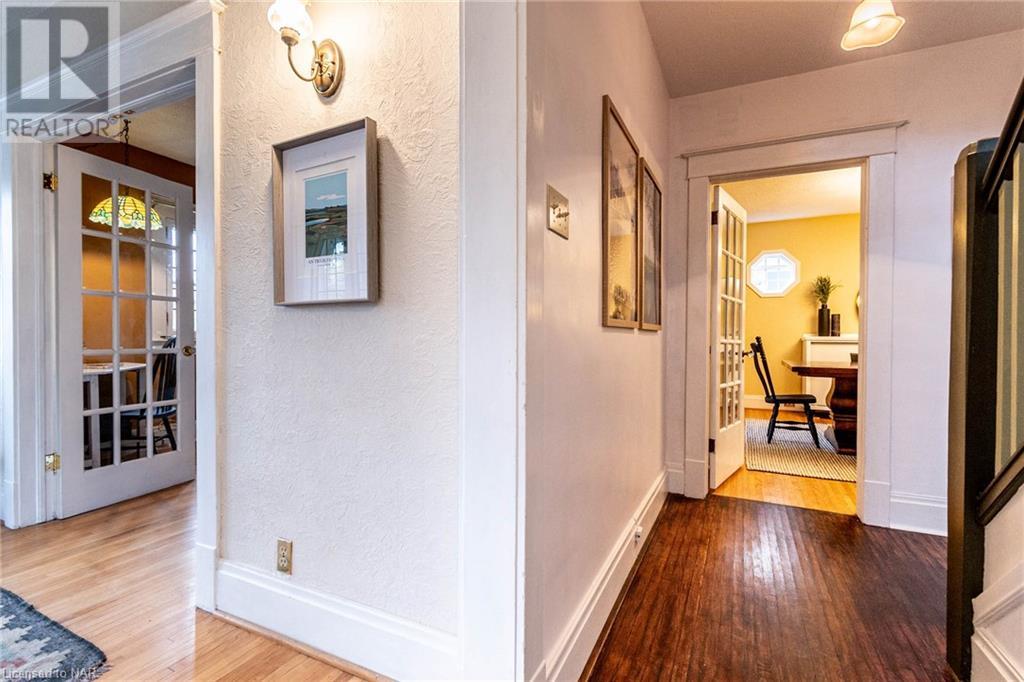 23 Glenridge Avenue, St. Catharines, Ontario  L2R 4W5 - Photo 20 - 40501552