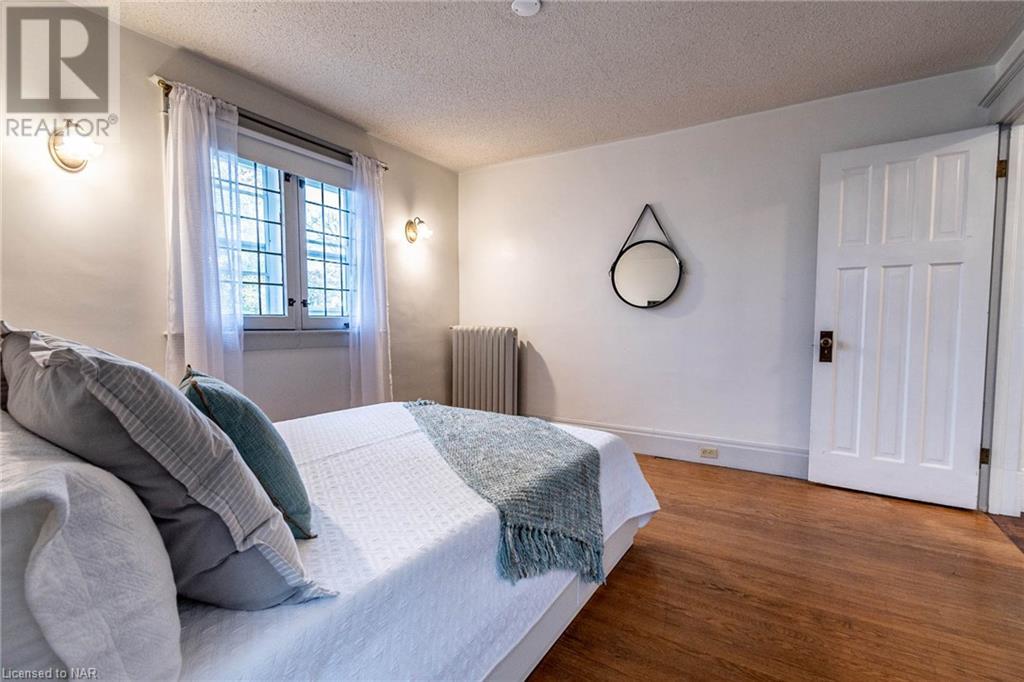 23 Glenridge Avenue, St. Catharines, Ontario  L2R 4W5 - Photo 26 - 40501552