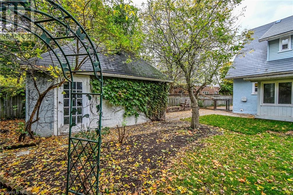 23 Glenridge Avenue, St. Catharines, Ontario  L2R 4W5 - Photo 32 - 40501552