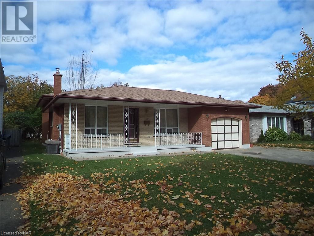 20 Meadowbrook Crescent, St. Catharines, Ontario  L2M 7H1 - Photo 1 - 40505710