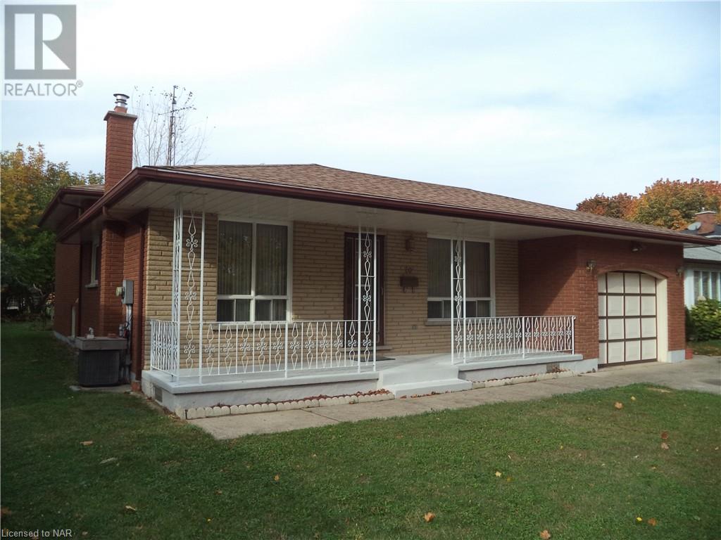 20 Meadowbrook Crescent, St. Catharines, Ontario  L2M 7H1 - Photo 4 - 40505710