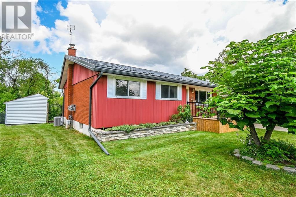 15 Hardwood Grove, St. Catharines, Ontario  L2P 1K3 - Photo 4 - 40507718