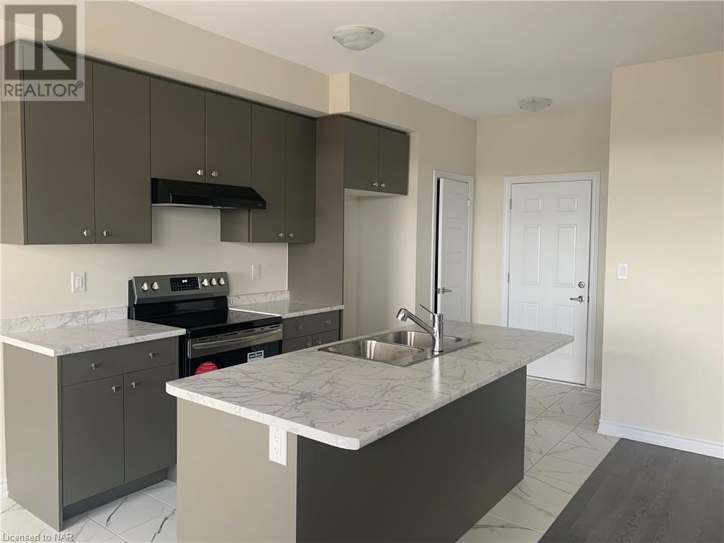 35 Vanilla Trail, Thorold, Ontario  L2V 0K6 - Photo 3 - 40508091
