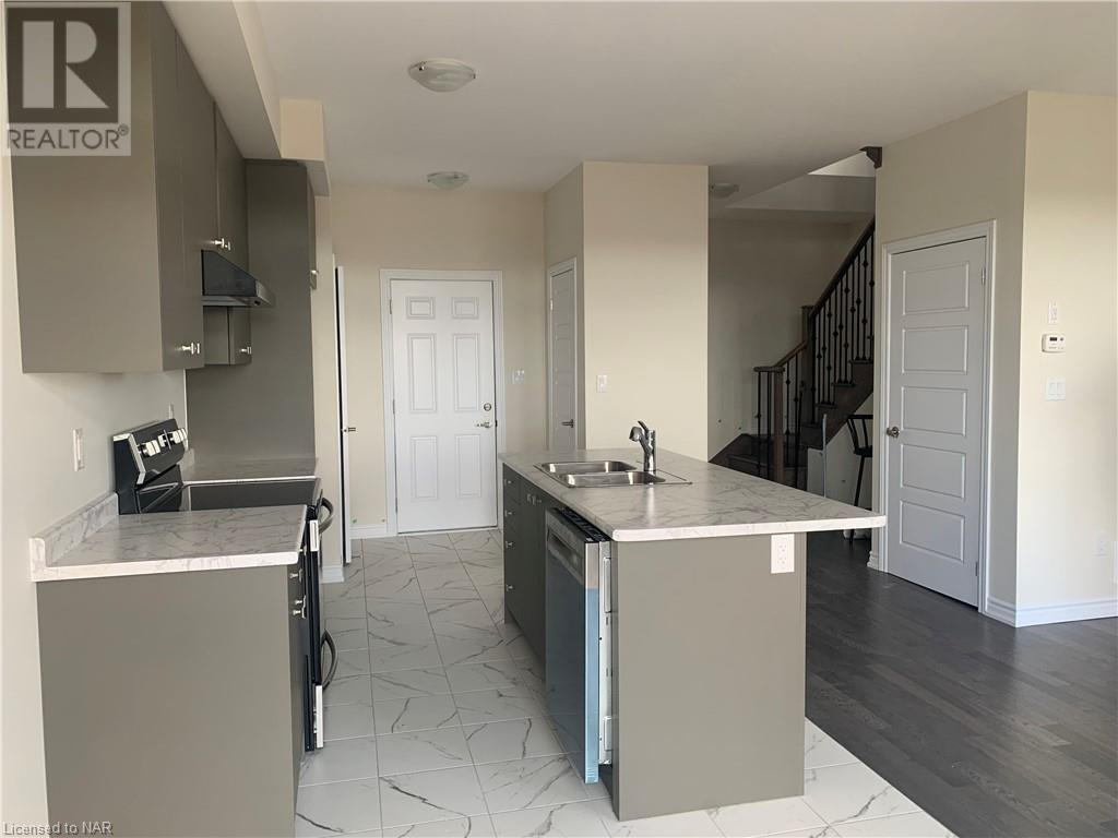 35 Vanilla Trail, Thorold, Ontario  L2V 0K6 - Photo 4 - 40508091
