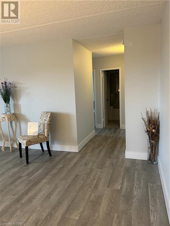 196 Scott Street Unit# 420, St. Catharines, Ontario  L2N 5T2 - Photo 11 - 40505767