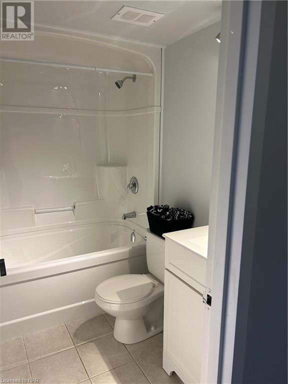 196 Scott Street Unit# 420, St. Catharines, Ontario  L2N 5T2 - Photo 18 - 40505767