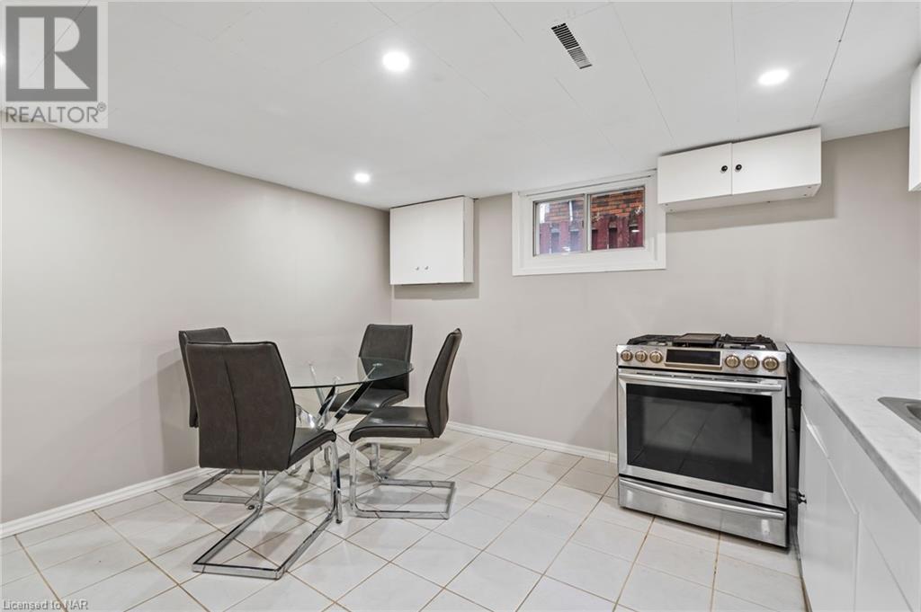 55 Chaffey Street, Welland, Ontario  L3B 2Y4 - Photo 21 - 40506426